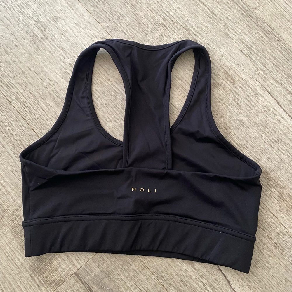 Noli Core Bra BLACK Yoga Performance Athletic T-Back Athleisure - Size Medium - Picture 3 of 6